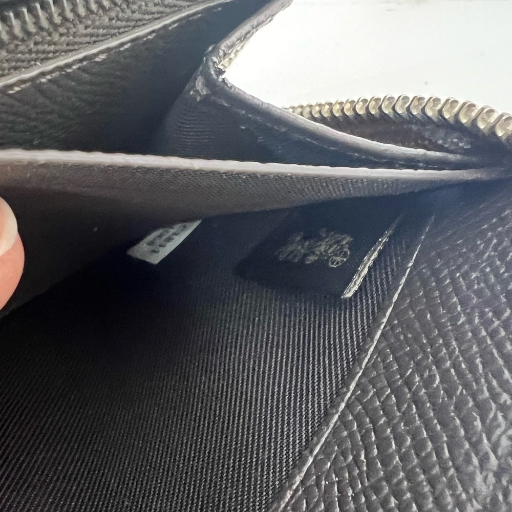 Coach Metallic Gold Beige Pebbled Leather Women's Wallet Double Zip Wallet - Picture 6 of 6